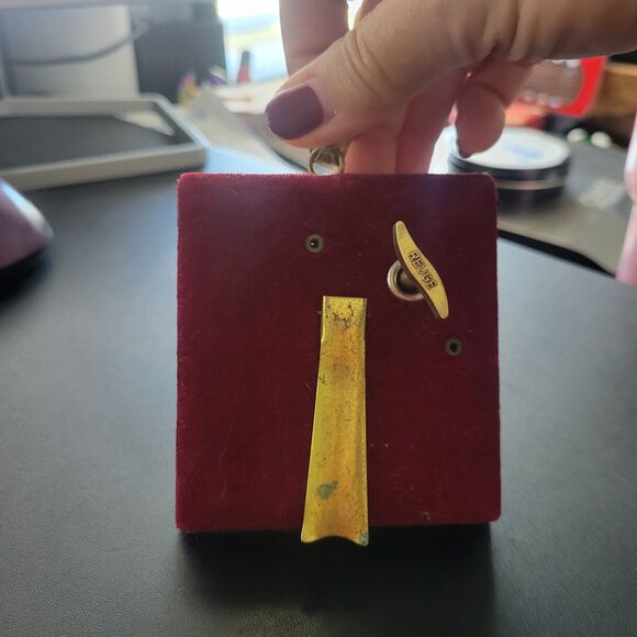 Reuge Music Box Vntg Ornate Gold Framed Madonna & Child Icon Religious FLAW - Picture 6 of 10